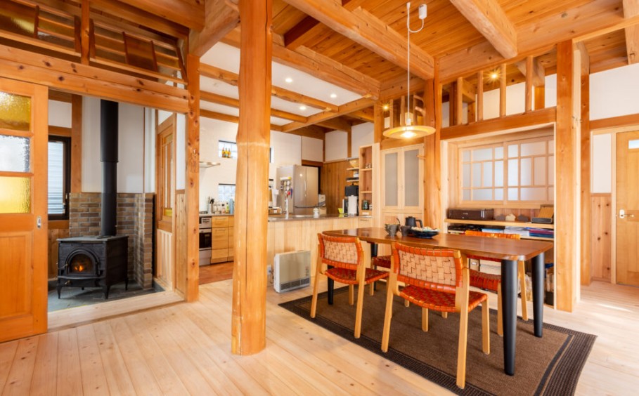 くらすデザインで叶える~素材美・機能美・暮らし~